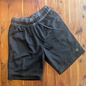 Men's Black Athletic Waffle-Knit Performance Shorts with Drawstring